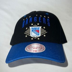 Mitchell & Ness Rangers SnapBack cap